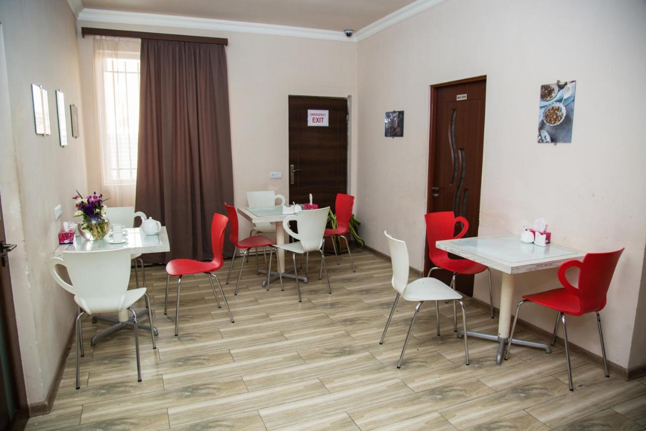Nuryan Hotel Γιερεβάν Εξωτερικό φωτογραφία